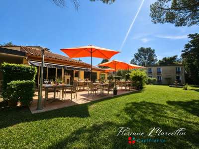 Hôtel restaurant à vendre à Pont Saint Esprit (30)