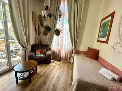 Vente hôtel de charme au cœur de la Provence !