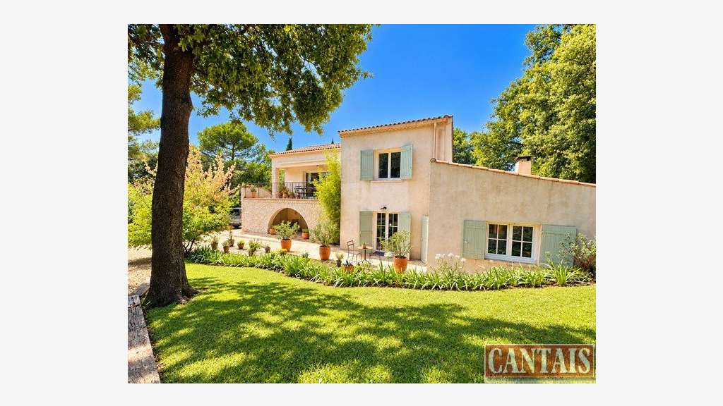Vente propriété au cœur de la Provence