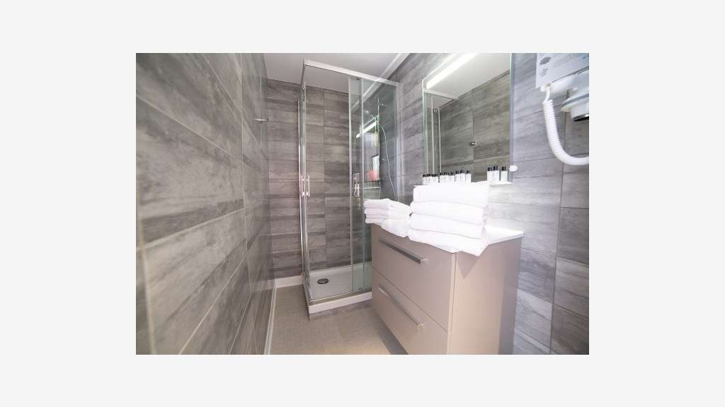 Vente hôtel bureau SPA en Pyrénées-Orientales
