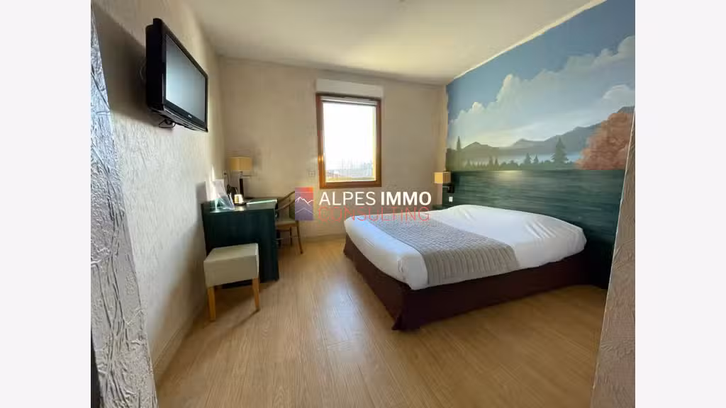 Vente hôtel bureau 3 *** axe Annecy Genève