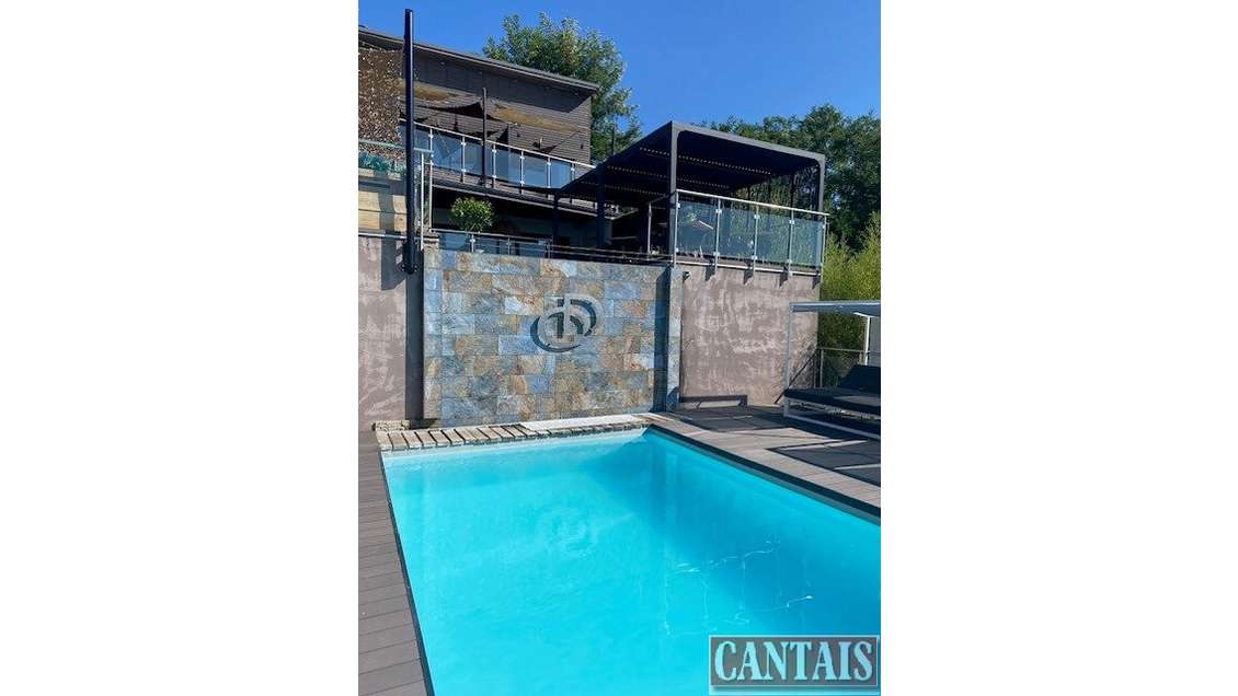 Vente hôtel restaurant sur axe Montpellier Lyon