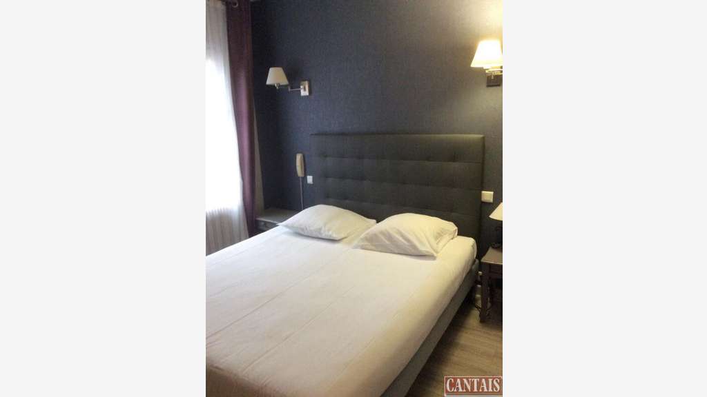 Vente hôtel restaurant log axe Poitiers Limoges