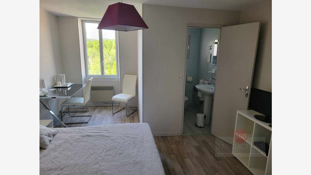 Hôtel restaurant de charme en vente à Lodève