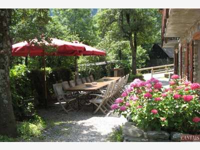 Vente gîte chalet de charme rénové en station