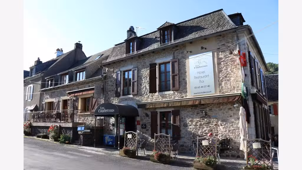 A vendre hôtel-restaurant murs et fonds en Aubrac