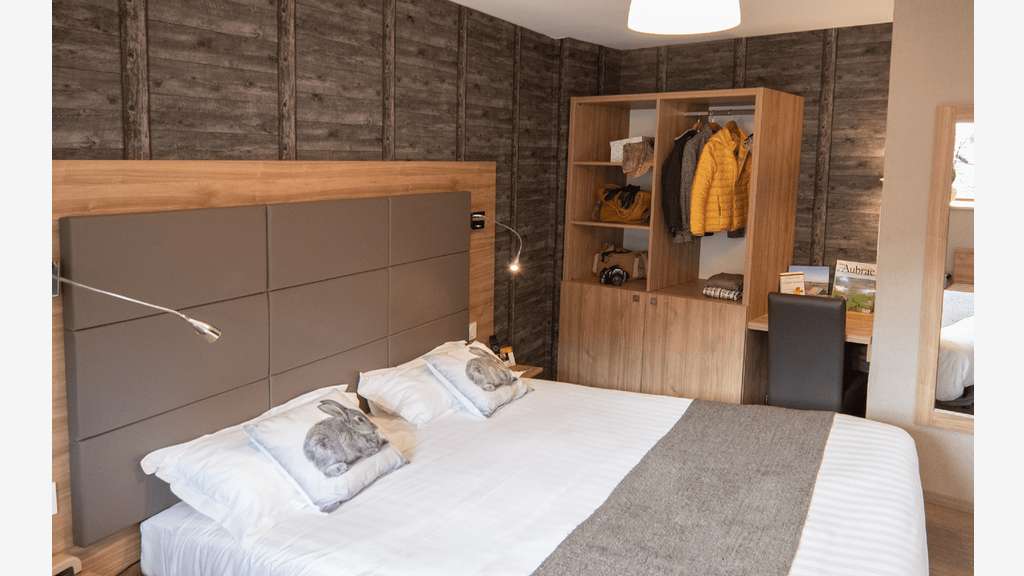 A vendre hôtel-restaurant murs et fonds en Aubrac
