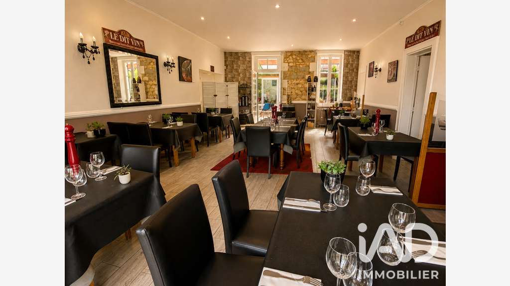 Vente hôtel restaurant de caractère Saint-Aigulin