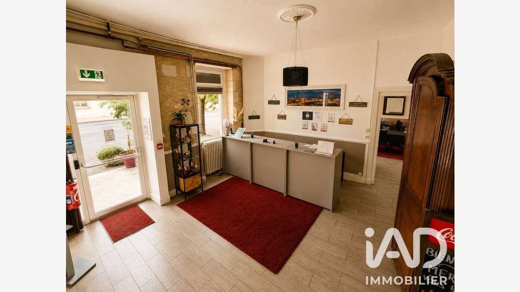 Vente hôtel restaurant de caractère Saint-Aigulin