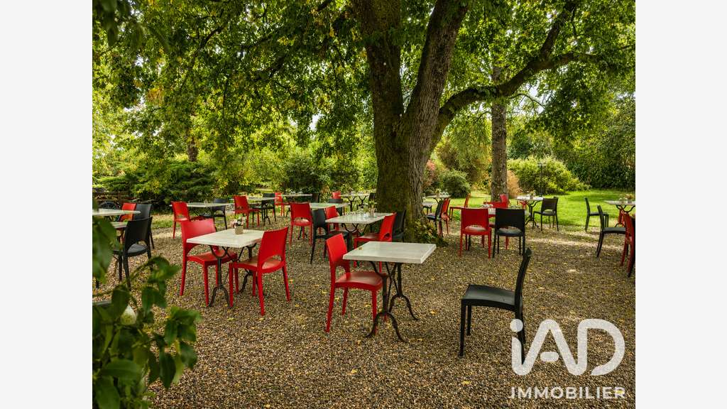 Vente hôtel restaurant de caractère Saint-Aigulin