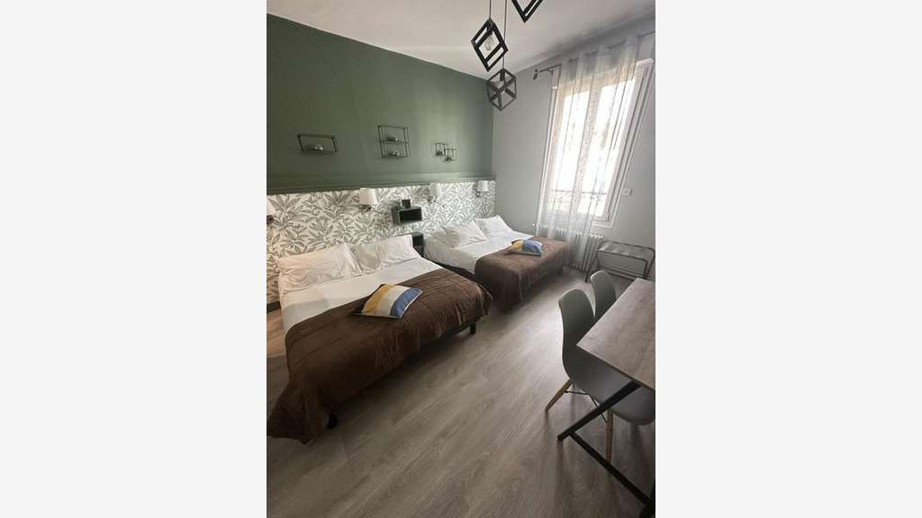 Vente hôtel bureau 12 chambres à Saint-Dizier