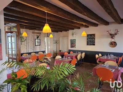 Hotel restaurant à Saint-Flovier
