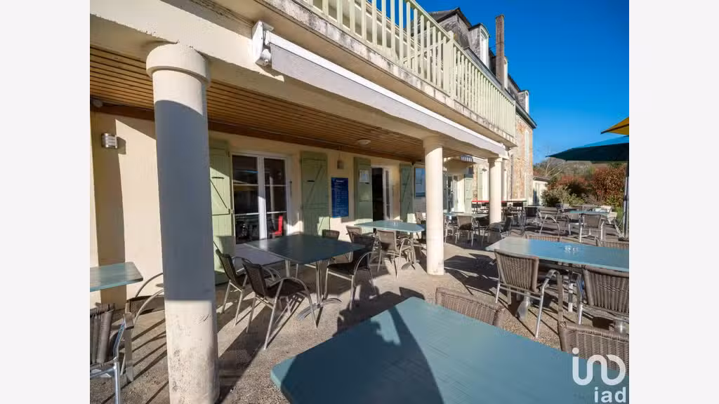 Hotel restaurant à Salies-de-Béarn