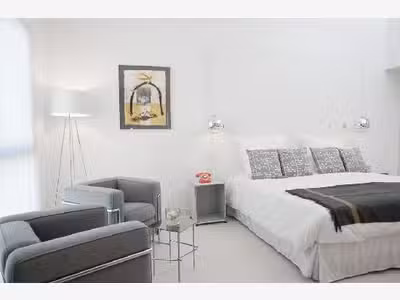 71- Vente hôtel 3 *** 60 ch  Murs et Fonds