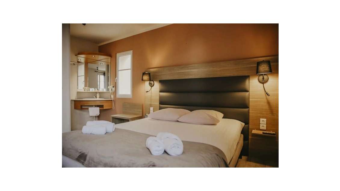 Vente hôtel restaurant 3 *** lic IV dans le Tarn