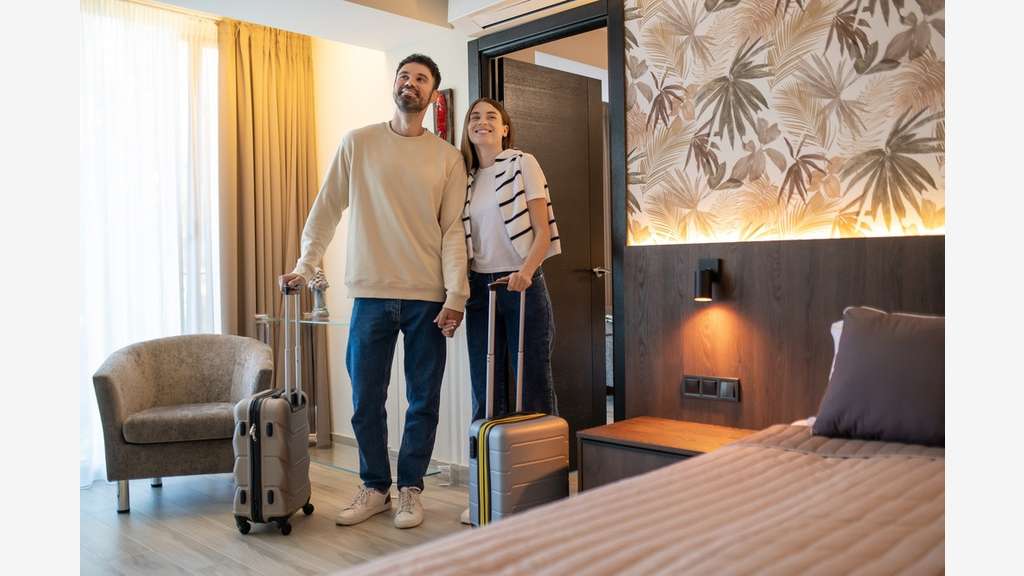 À vendre Hôtel de plus de 35 chambres avec jardin