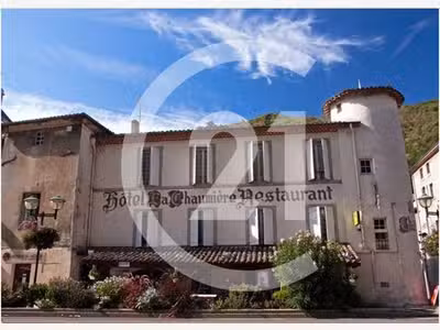 Hôtel restaurant à reprendre à Tournon Sur Rhône