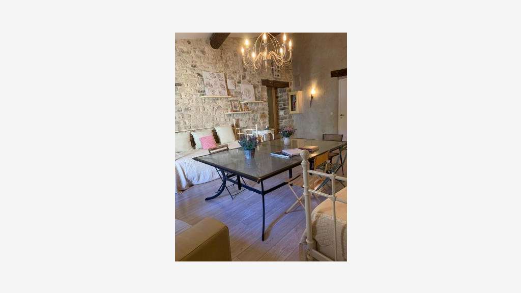 Vente hôtel restaurant lic IV au coeur du Luberon