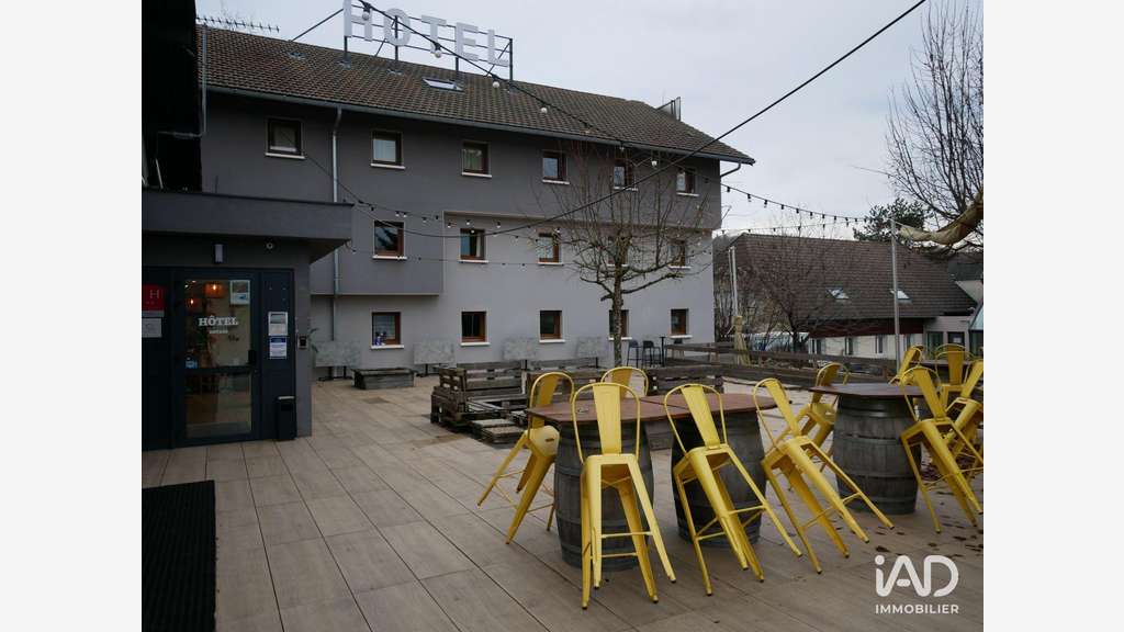 Hotel restaurant à Villy-le-Pelloux