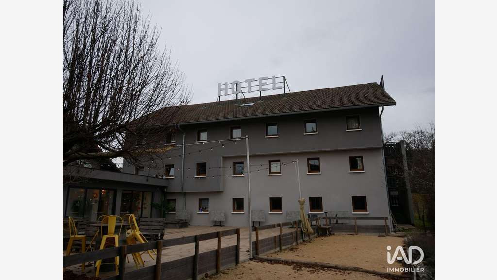 Hotel restaurant à Villy-le-Pelloux