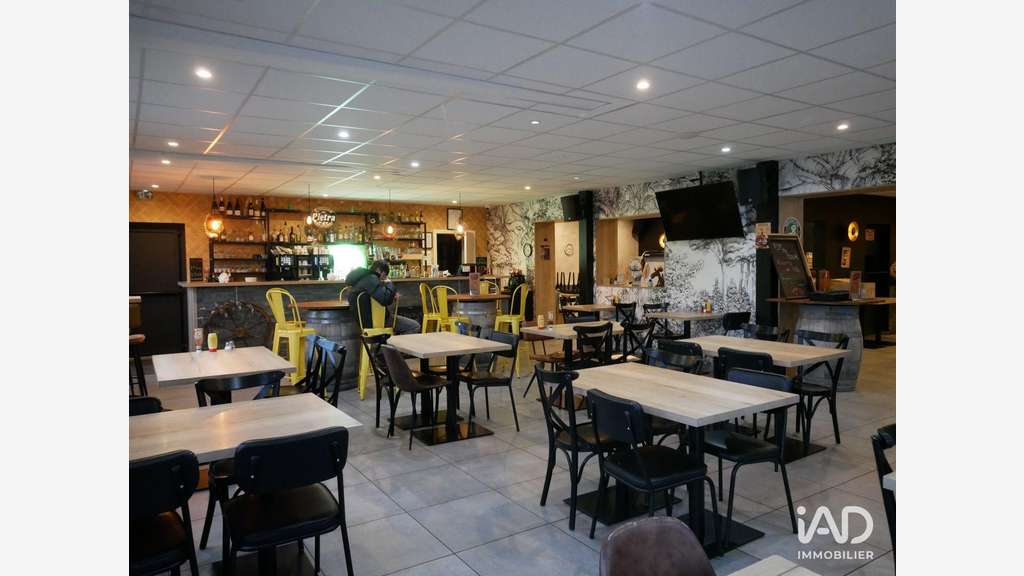 Hotel restaurant à Villy-le-Pelloux