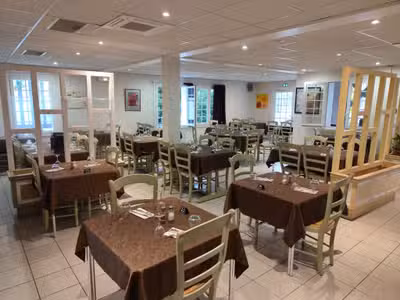 Vente hôtel bar brasserie restaurant à Vignac
