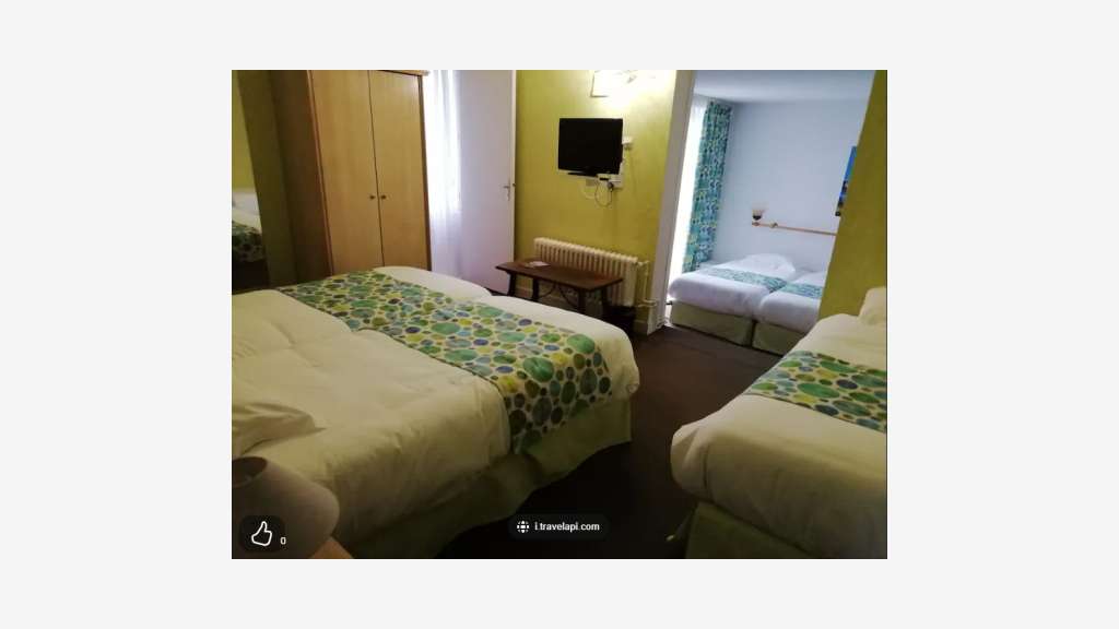 CHARME EXCEPTIONNEL HOTEL ENV. 40 CH, BORD DE