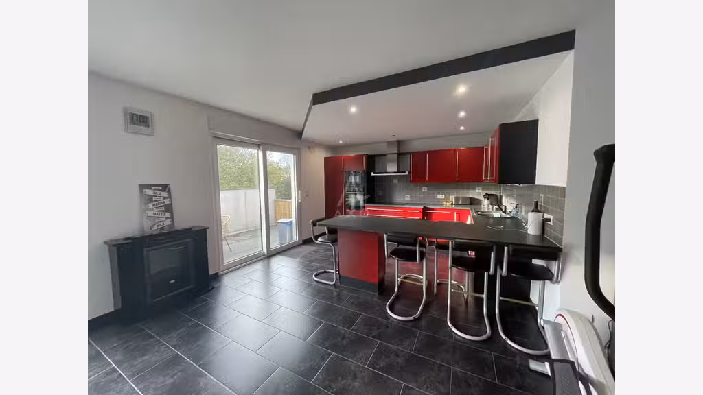 Garage auto + 2 appartements attenants à Forbach