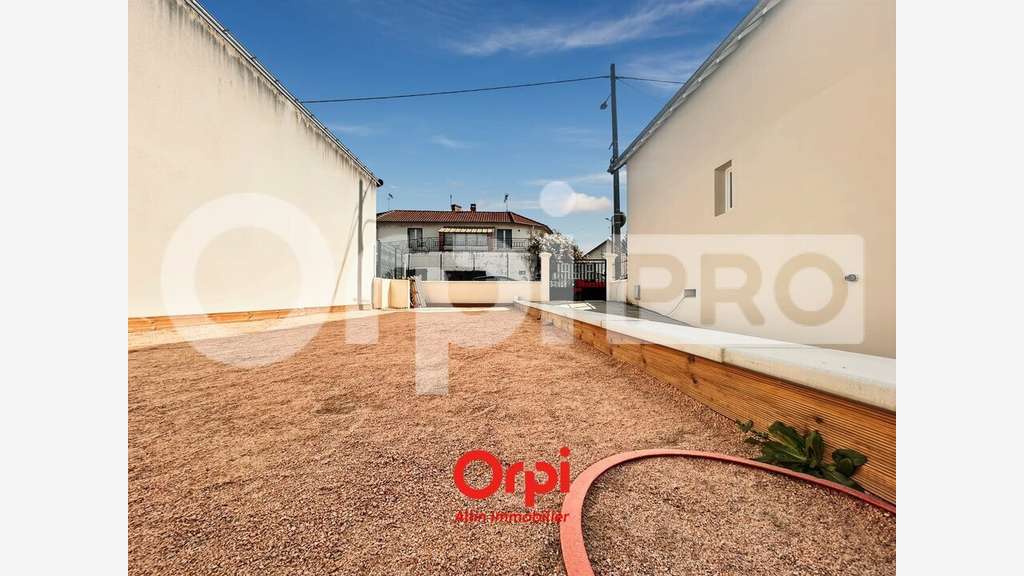 Immeuble + FDC bar jeux 150m² à vendre Montluçon