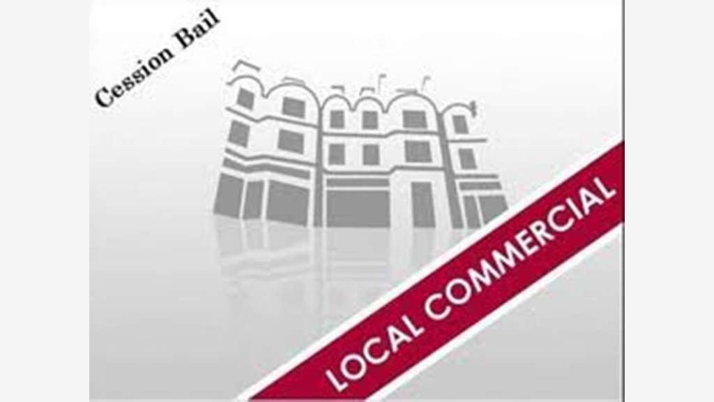 Vend immeuble local commercial en centre ville