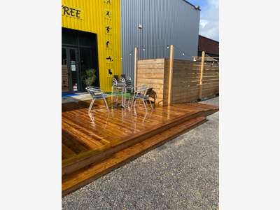 Vente salle de sport et loisir murs et fonds 44