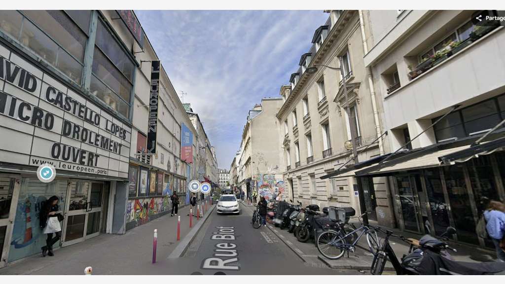 AV  Imprimerie - Papeterie place de Clichy 75017