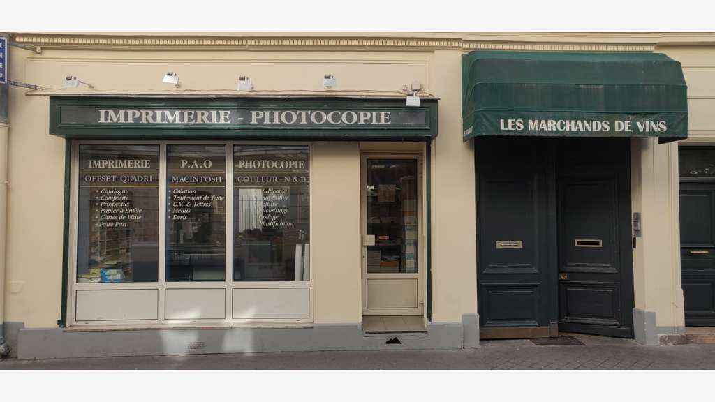 AV  Imprimerie - Papeterie place de Clichy 75017