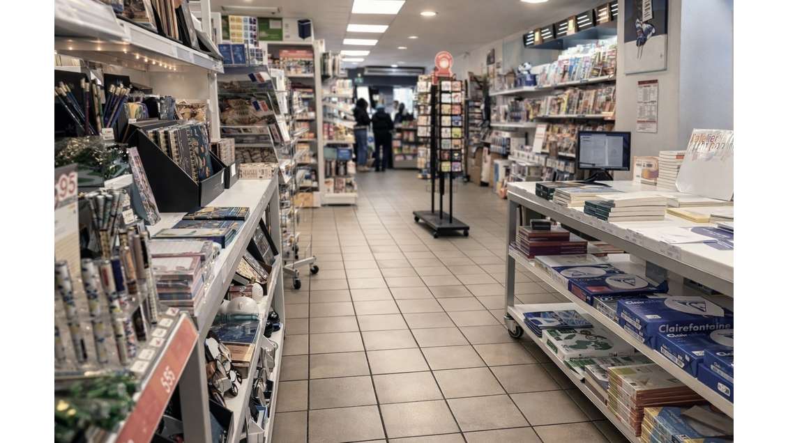 AV commerce de quartier à Sète hyper centre