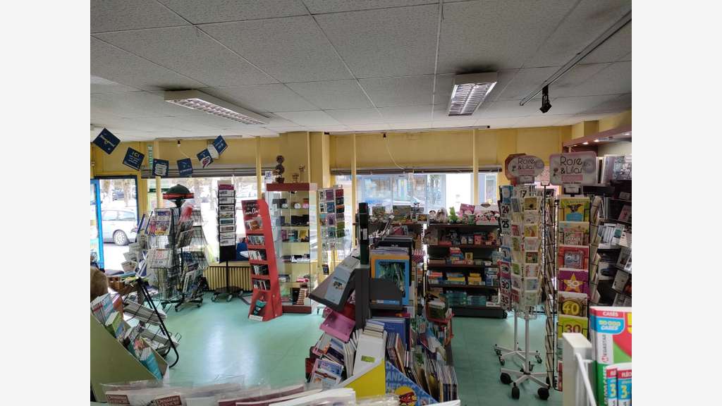 Vente FDC presse FDJ librairie avec log à Gavray