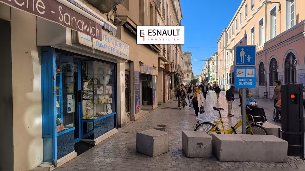 Cède FDC librairie très rentable à Sète