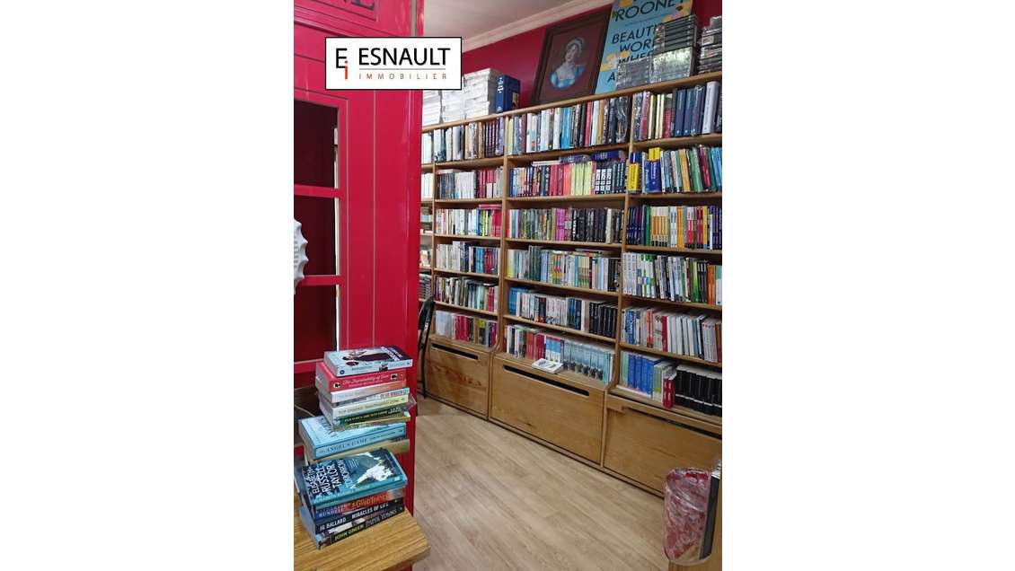 Cède FDC librairie très rentable prox Montpellier