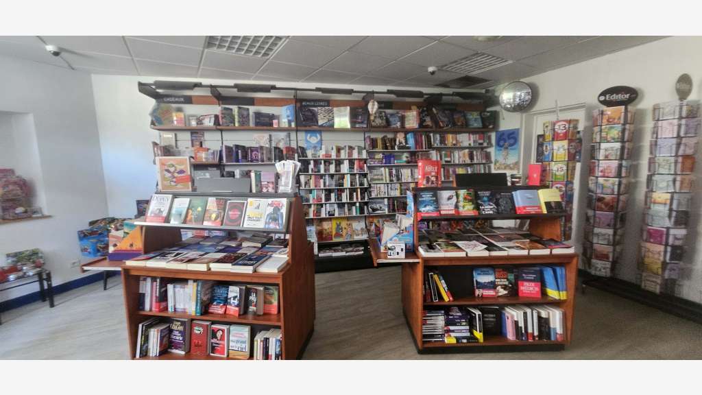 Cède Librairie Presse Papeterie région Chantilly