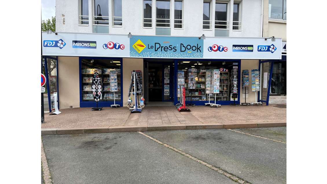 Vente librairie presse FDJ à Perros-Guirec centre