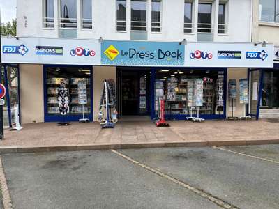 Vente librairie presse FDJ à Perros-Guirec centre