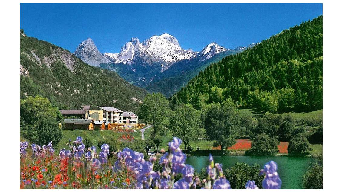 Vente hôtel 3 *** bar restaurant le Lauzet-Ubaye