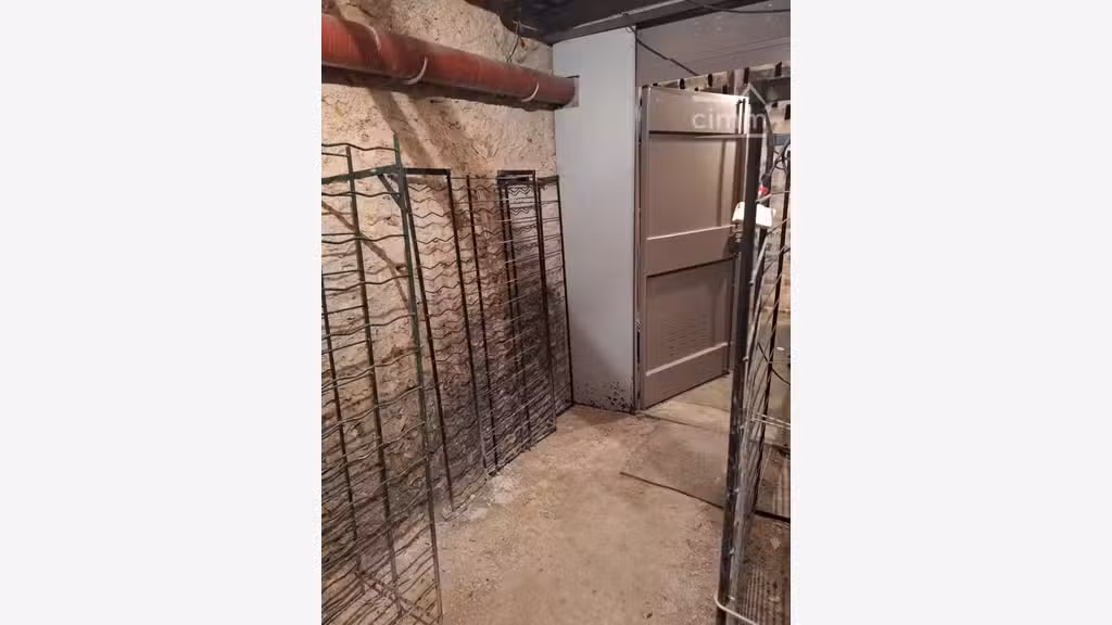 Cave à vin à vendre à Paris 75016