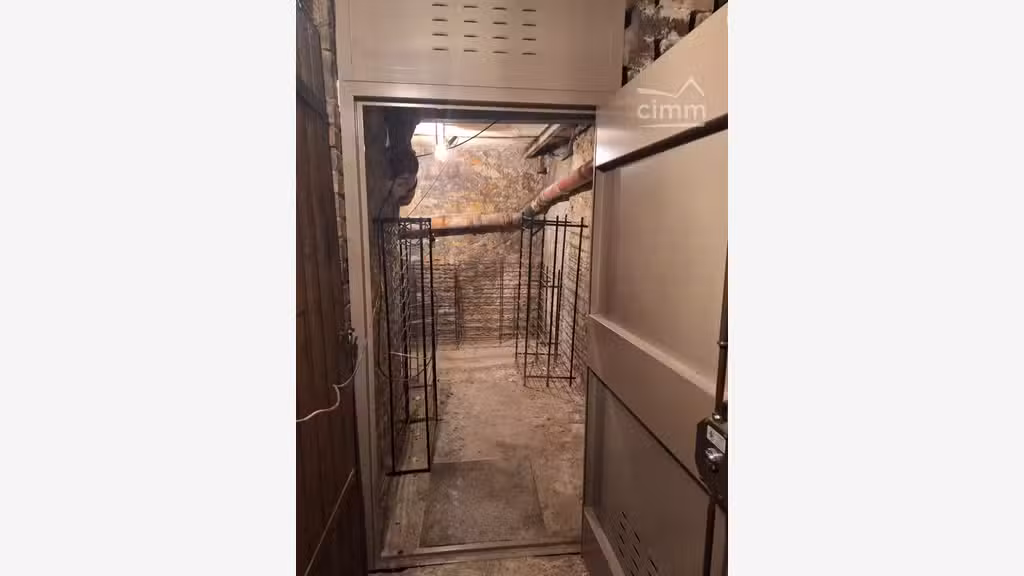 Cave à vin à vendre à Paris 75016