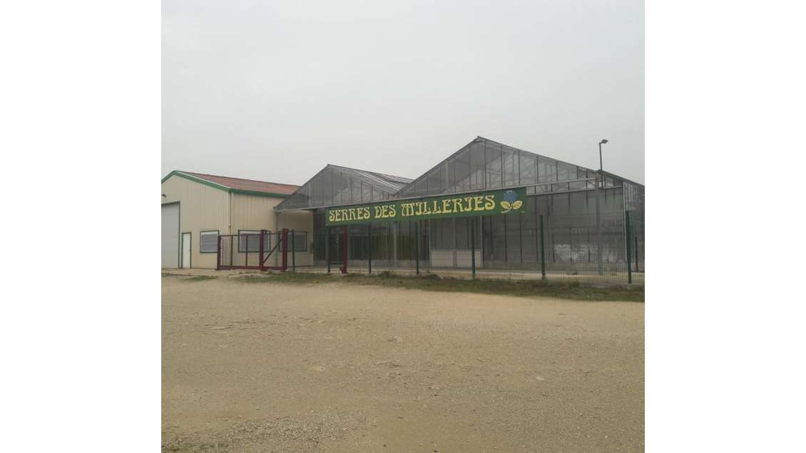 Vend local d'activités de 246m² proche d'Auxerre