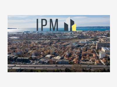 Local d'activités de 1500m² à vendre