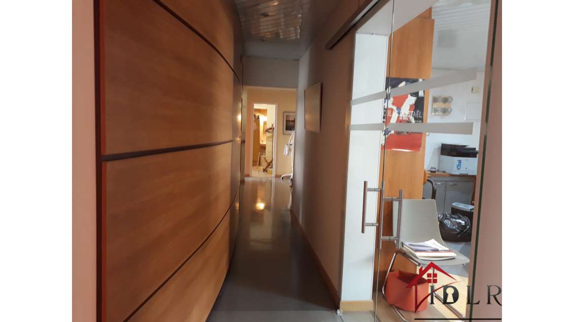 Vente local de grande qualité, 117m² à Belfort