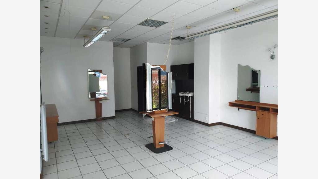 Vente local commercial 50m² Quimper secteur Braden