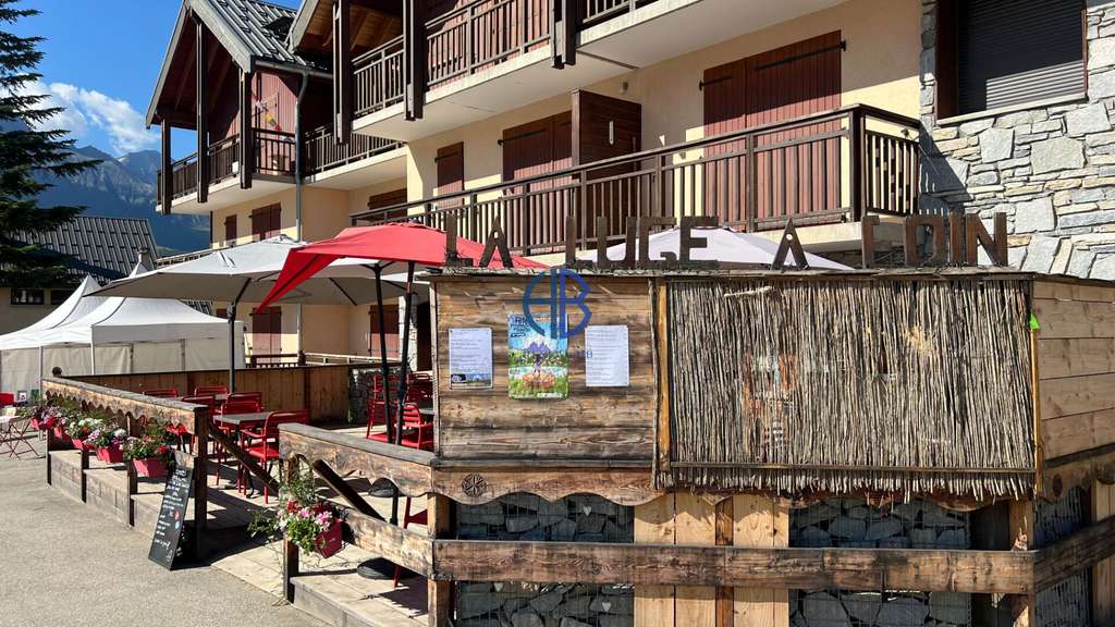 Vente restaurant murs et FDC à Albiez-Montrond
