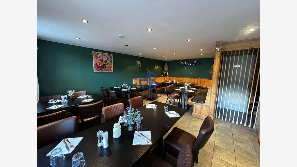 Vente restaurant murs et FDC à Albiez-Montrond