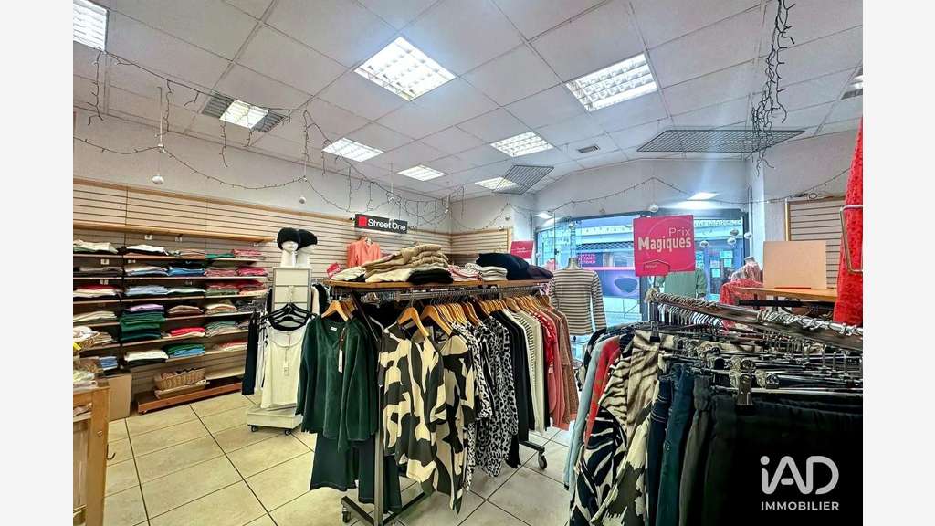 Vente Boutique vêtements de 58m² à Argelès-Gazost